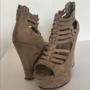 Guess Wedges